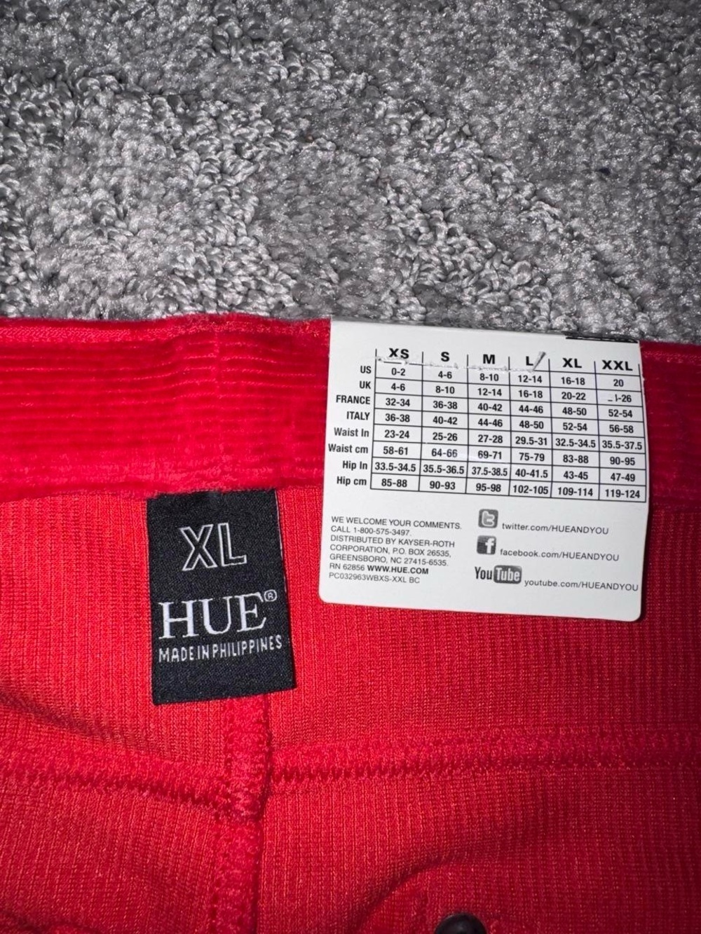 HUE Red Velour Corduroy Stretch Leggings Pants Women’s XL Pull-On Skinny - Picture 4 of 5